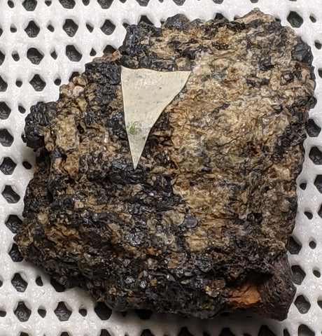 Davidite from Palkiskuru, Enontekio, Finland.4.7 cm #427